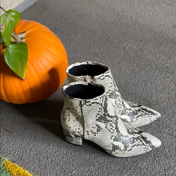 Steve Madden booties